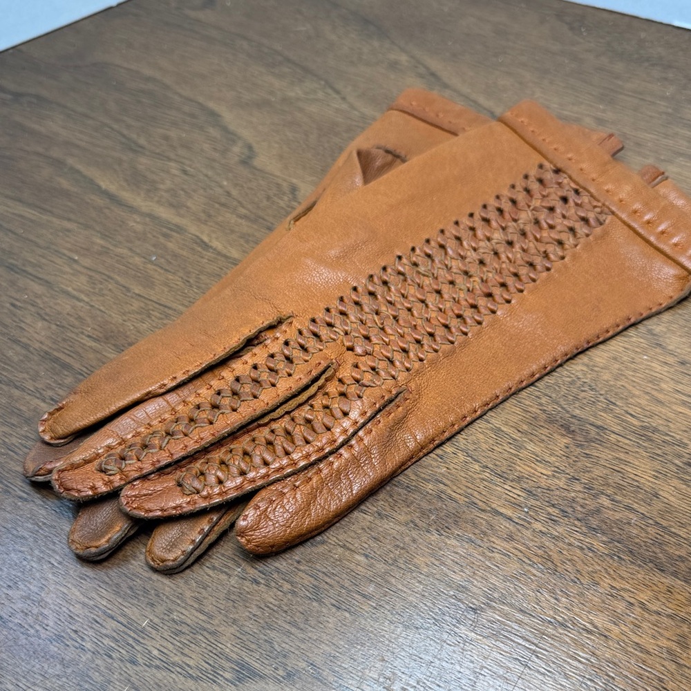 Vintage Gant Jonquet France Basket Weave Camel-color Leather Driving Gloves